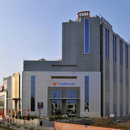 Comfort Inn Tulip Heights Bathinda Ngoại thất bức ảnh